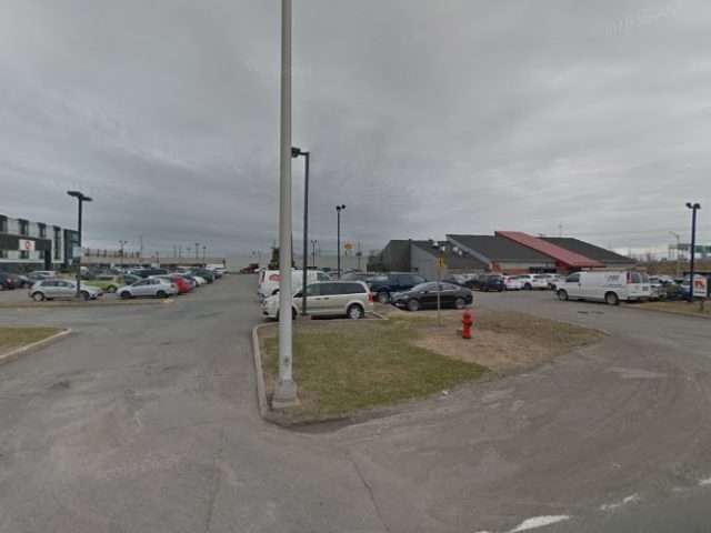 Circuit électrique Charging Station in Québec City Quebec Canada