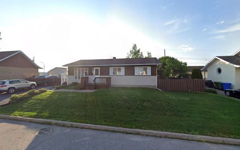 charging station EV / EV Charging station EV Charging Station at 88 Rue Little