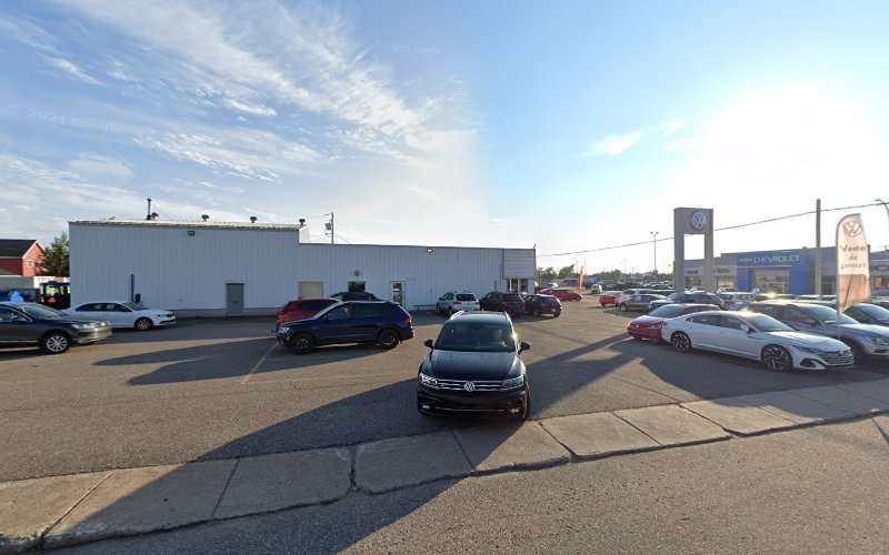 FLO Charging Station EV Charging Station at 110 Rue Mgr Blanche