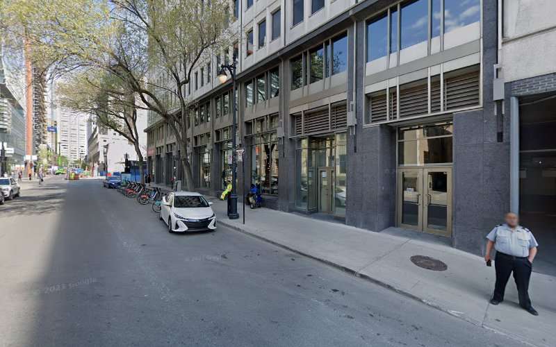 Aral Pulse Charging Station EV Charging Station at Saint-Catherine St W #1440