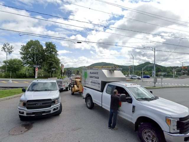 Flo Charging Station in Sainte-Adèle Quebec Canada