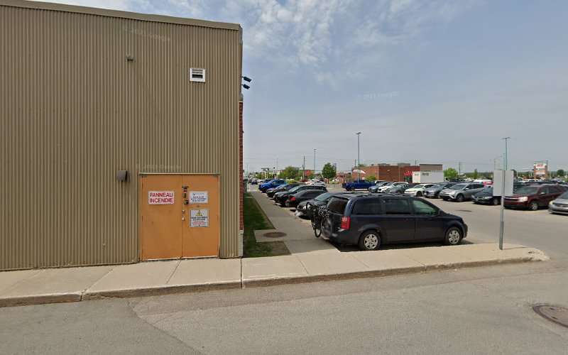 SWTCH Charging Station EV Charging Station at 710 Mnt Paiement