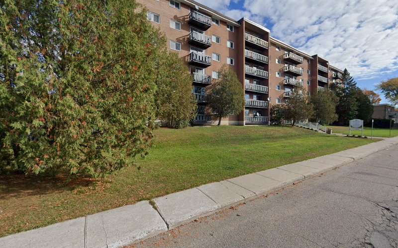 SWTCH Charging Station EV Charging Station at 15 Rue Bériault