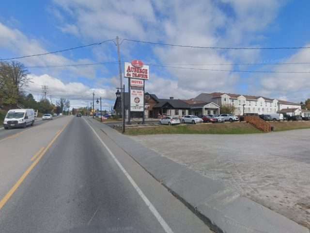 Sun Country Highway Charging Station in Maniwaki Quebec Canada