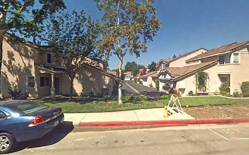 Pen Factory Parking Garage EV Charging Station at 2701 Olympic Blvd