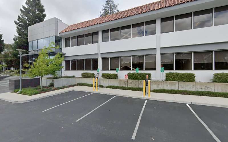 ChargePoint Charging Station EV Charging Station at 1841 Page Mill Rd