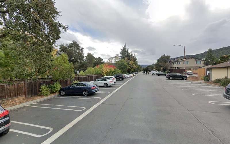 Los Gatos Public Parking Lot 1 EV Charging Station at 268 N Santa Cruz Ave