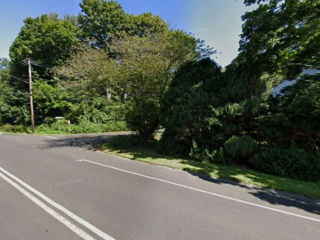 Route 1 & Signal Hill Rd in Madison Connecticut