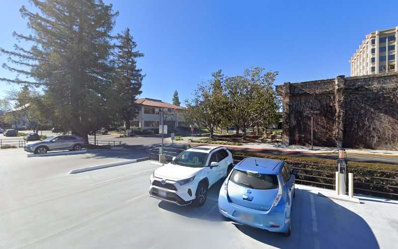 ChargePoint Charging Station EV Charging Station at 6 Palo Alto Square