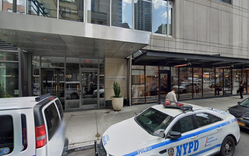 Blink Charging Station EV Charging Station at 851 6th Ave