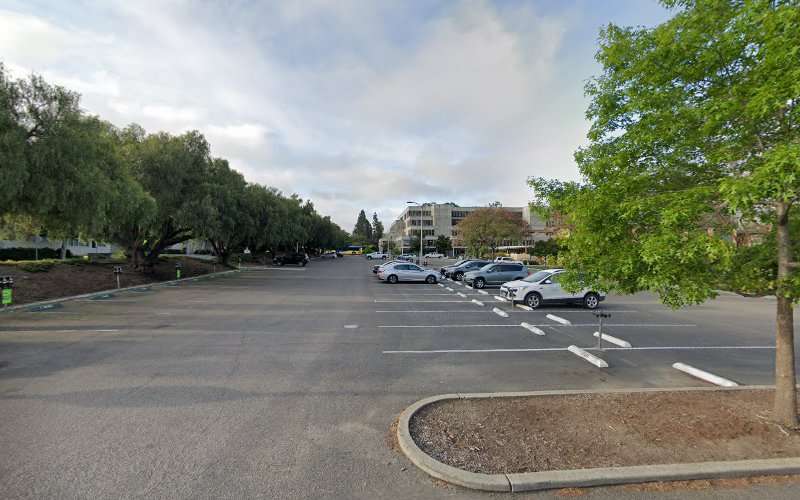 H2 EV Charging Station at University Dr