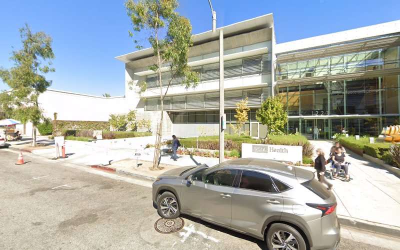 UCLA Health 16th Street Medical Center EV Charging Station at 1223 16th St