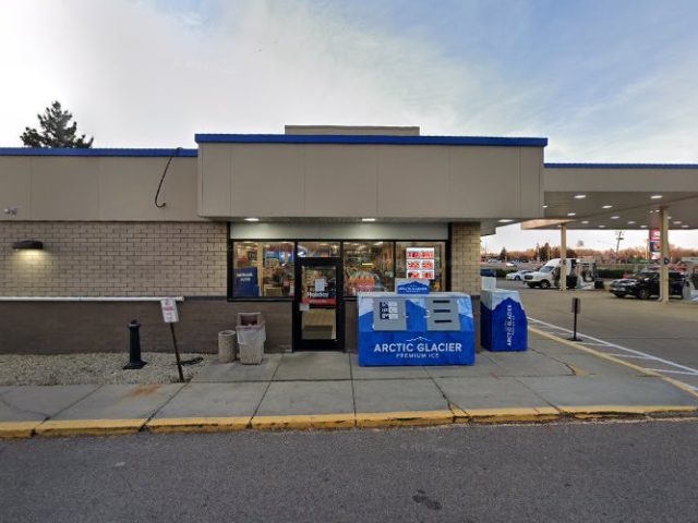 Circle K | Electric Vehicle Charging Station in Plymouth Minnesota