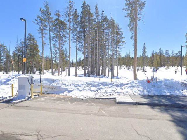 Electric Vehicle Charging Station in Truckee California