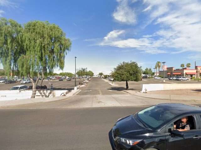 4343 W Camelback Rd Parking in Phoenix Arizona