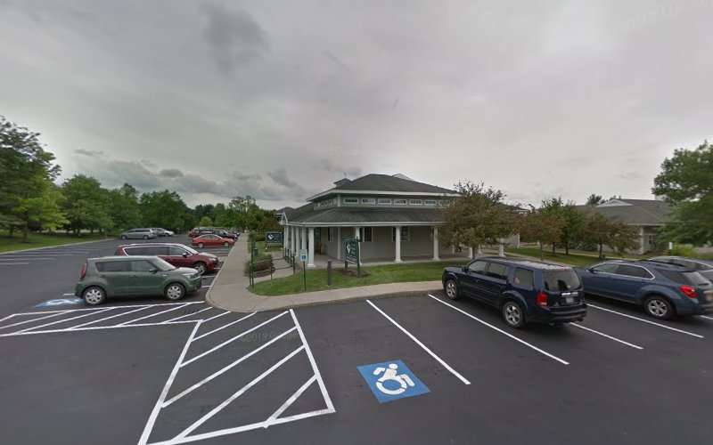 10 Brentwood Drive EV Charging Station at Lansing