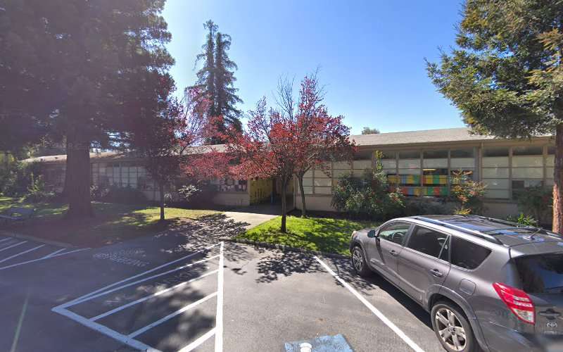 Adelante Selby Spanish Immersion School EV Charging Station at 170 Selby Ln