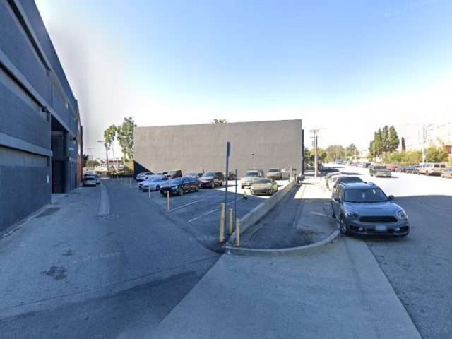 11611 San Vicente Blvd Garage in Los Angeles California