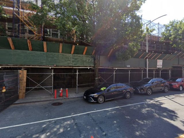 Electric Vehicle Charging Station in New York New York