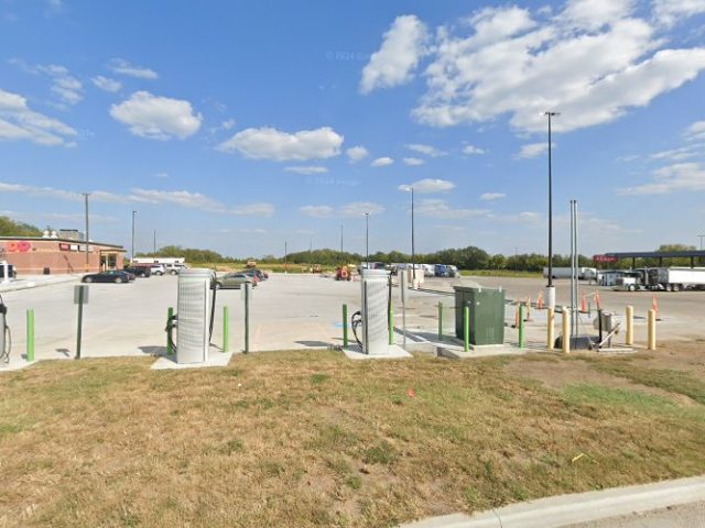ChargePoint Charging Station in Cameron Missouri