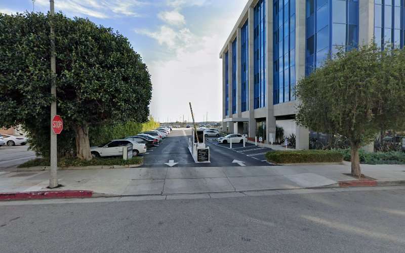 4800-4820 Lincoln Blvd Parking EV Charging Station at 4800-4820 Lincoln Blvd