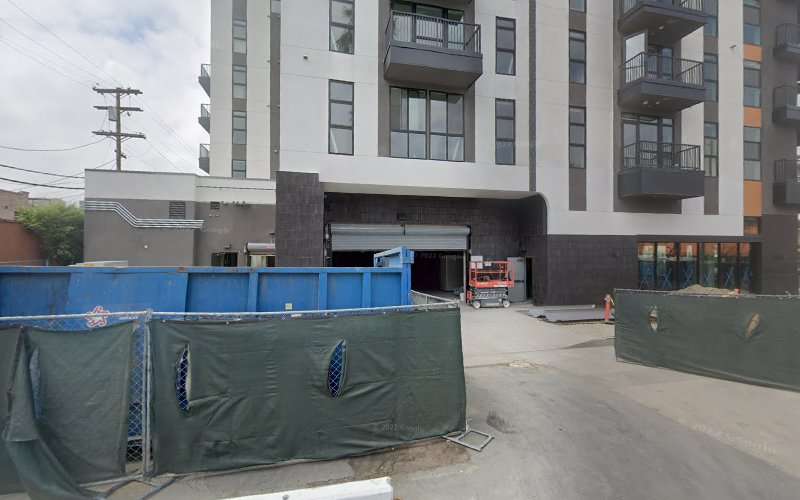 Shell Recharge Charging Station EV Charging Station at 3800 S Figueroa St