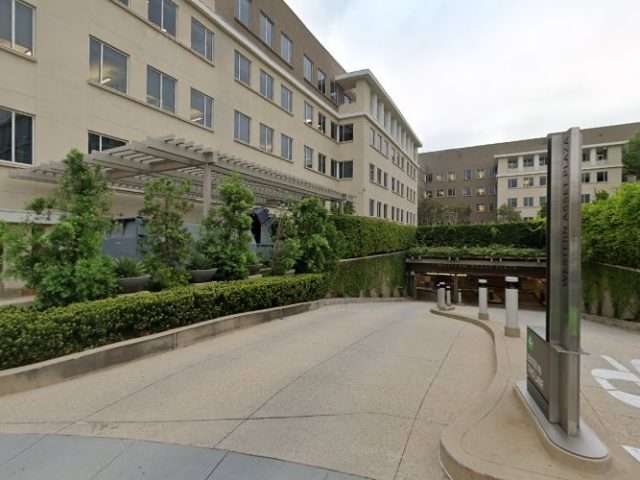 ChargePoint Charging Station in Pasadena California
