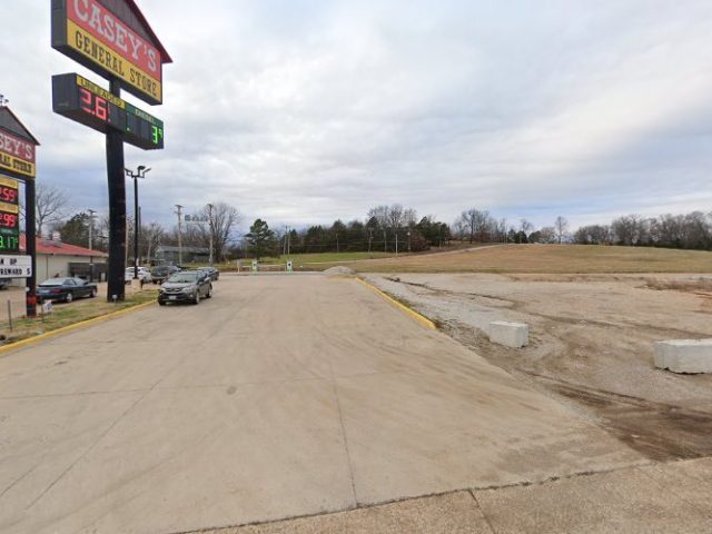 Universal EV Charging Station in Cabool Missouri