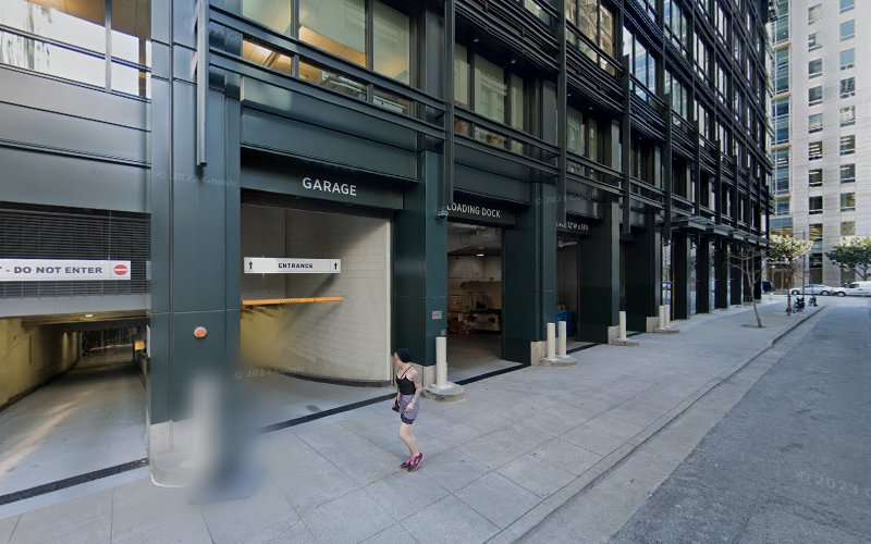 Blink Charging Station EV Charging Station at 560 Mission St