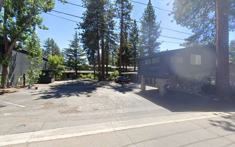Tesla Destination Charger EV Charging Station at 942 Poplar St