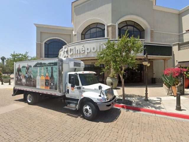 Shell Recharge Charging Station in Pico Rivera California