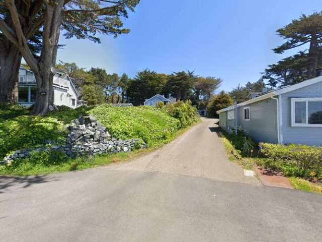 Tesla Destination Charger in Mendocino California