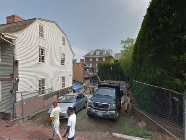 Tesla Destination Charger in Newport Rhode Island