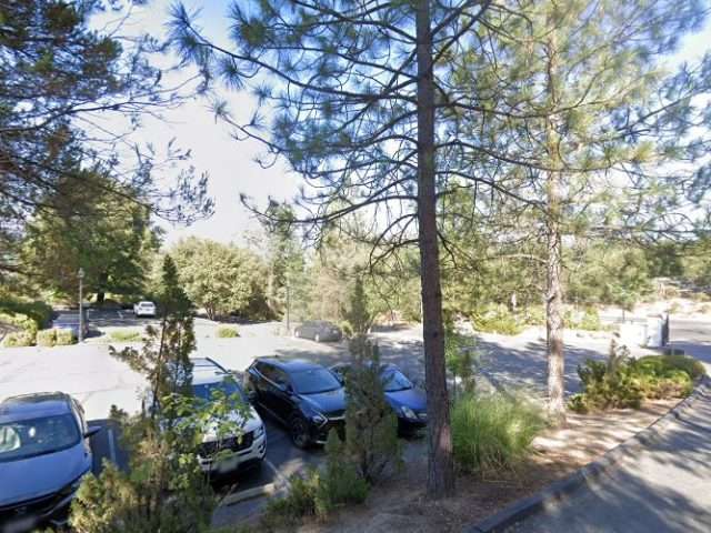 Tesla Destination Charger in Oakhurst California