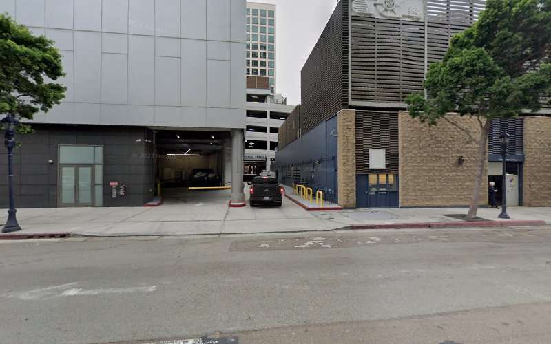 ChargePoint Charging Station EV Charging Station at 501 W Broadway