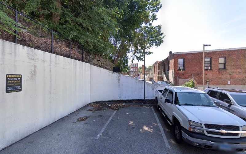 ChargePoint Charging Station EV Charging Station at 50 Franklin St