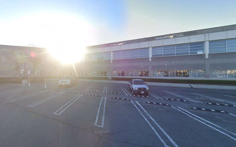 ChargePoint Charging Station EV Charging Station at 1530 W 17th St