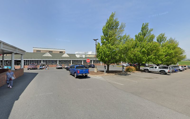 ChargePoint Charging Station EV Charging Station at 1338 Main St