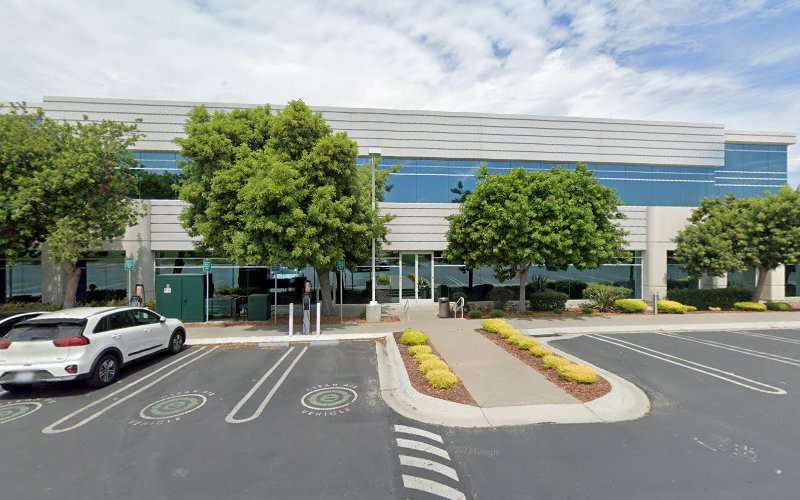 ChargePoint Charging Station EV Charging Station at 3000 Bridge Pkwy
