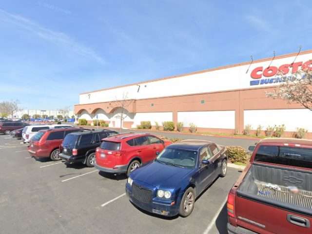 Blink Charging Station in Hayward California