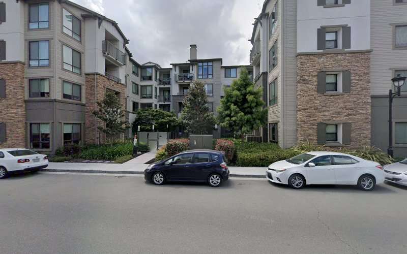 ChargePoint Charging Station EV Charging Station at Hearth Pl