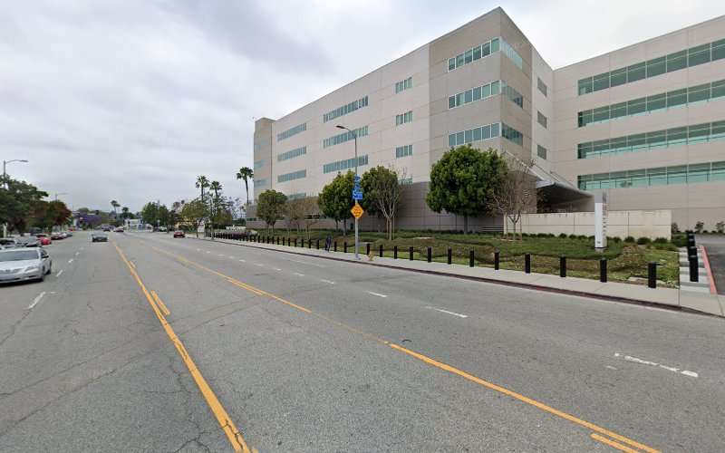 Blink Charging Station EV Charging Station at 6041 Cadillac Ave