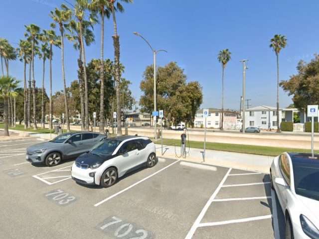 ChargePoint Charging Station in Long Beach California