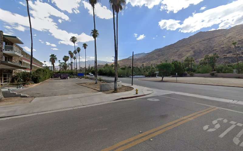 Oodles Energy Charging Station EV Charging Station at 1700 S Palm Canyon Dr