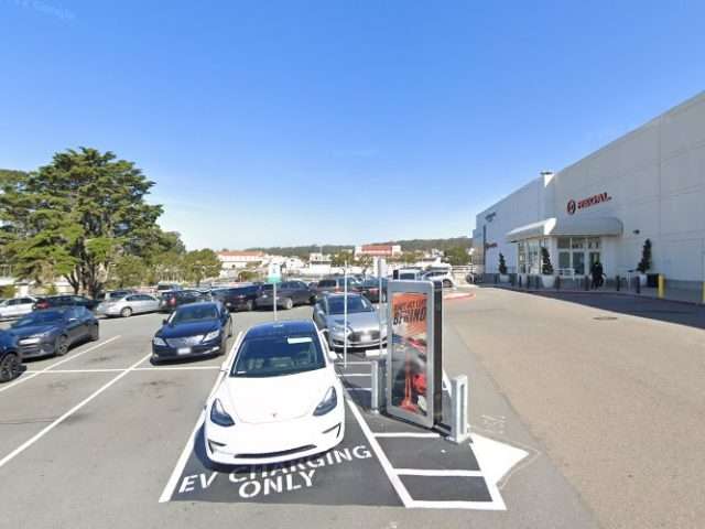 Shell Recharge Charging Station in San Francisco California