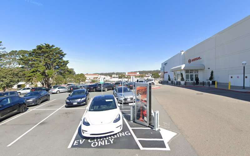 Shell Recharge Charging Station EV Charging Station at 3251 20th Ave