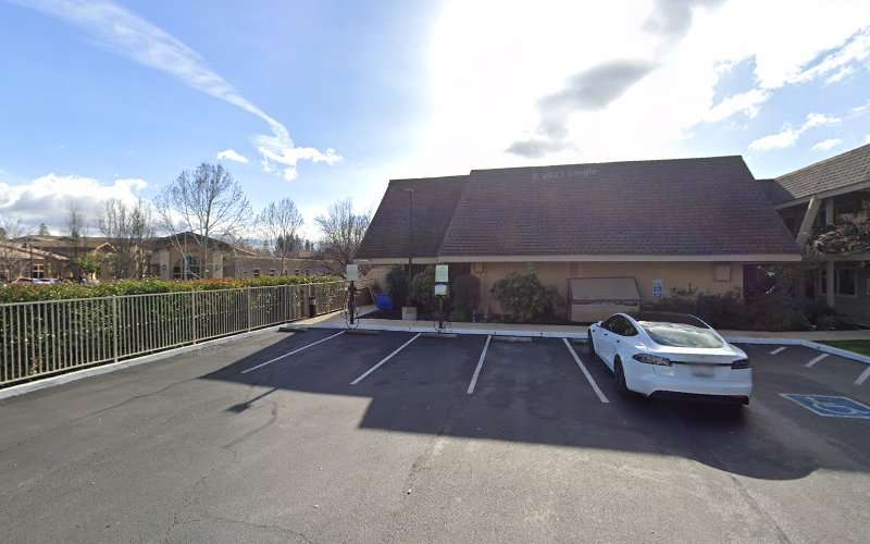 Tesla Destination Charger EV Charging Station at Best Western Danville Sycamore Inn