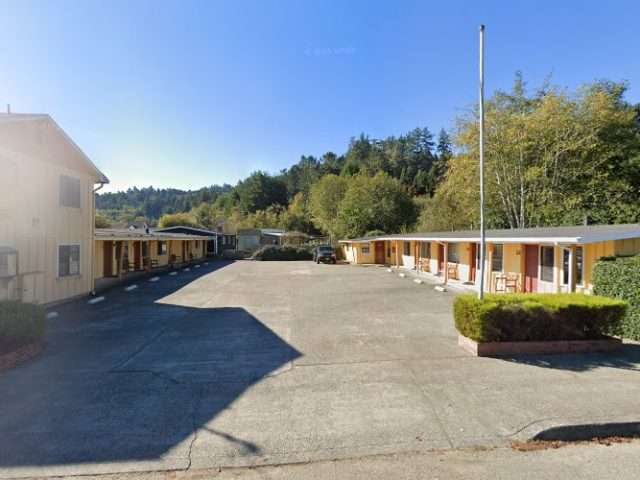 Tesla Destination Charger in Ferndale California