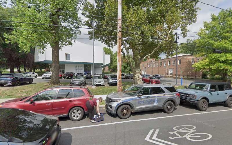ChargePoint Charging Station EV Charging Station at 800 Buchanan Ave