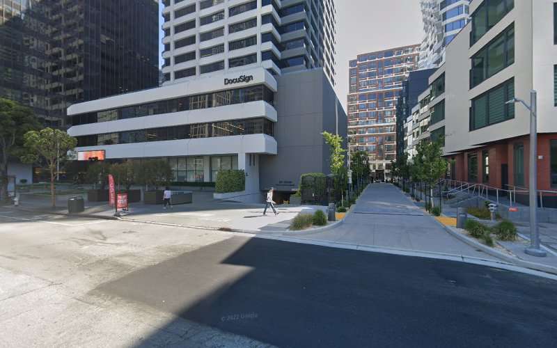 Public Parking Garage EV Charging Station at 221n Main St